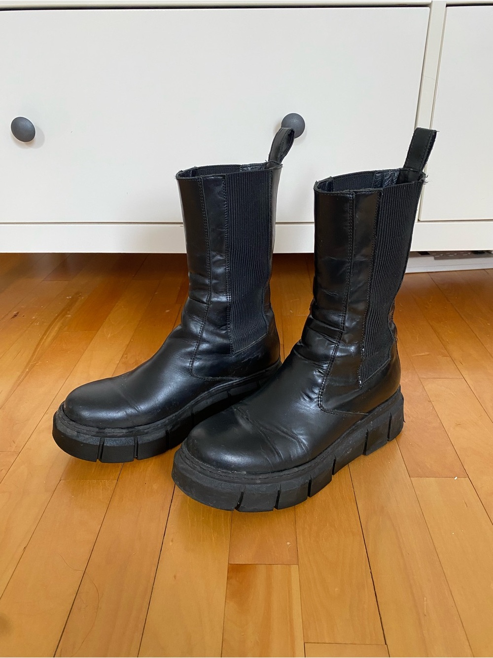 Black Alohas Boots